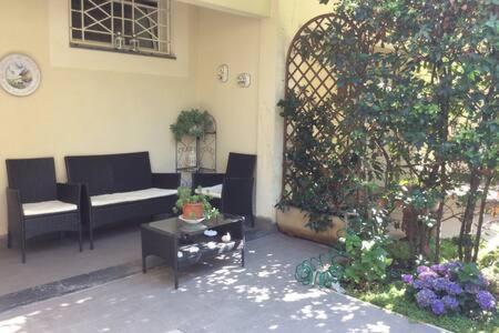 Residence Apuamare Пиетрасанта Екстериор снимка