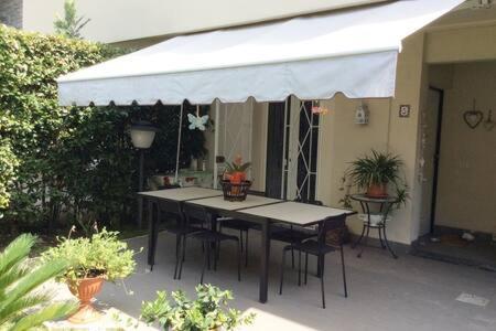 Residence Apuamare Пиетрасанта Екстериор снимка