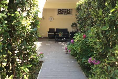 Residence Apuamare Пиетрасанта Екстериор снимка